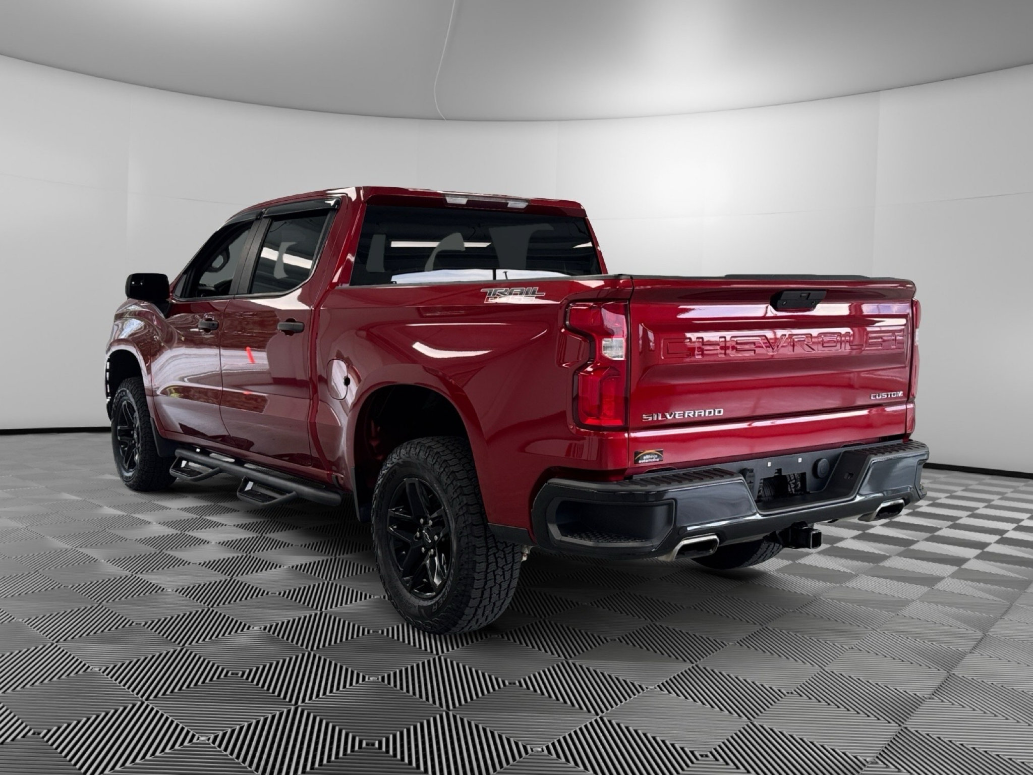 Used 2021 Chevrolet Silverado 1500 Custom Trail Boss AWD/4WD image 6