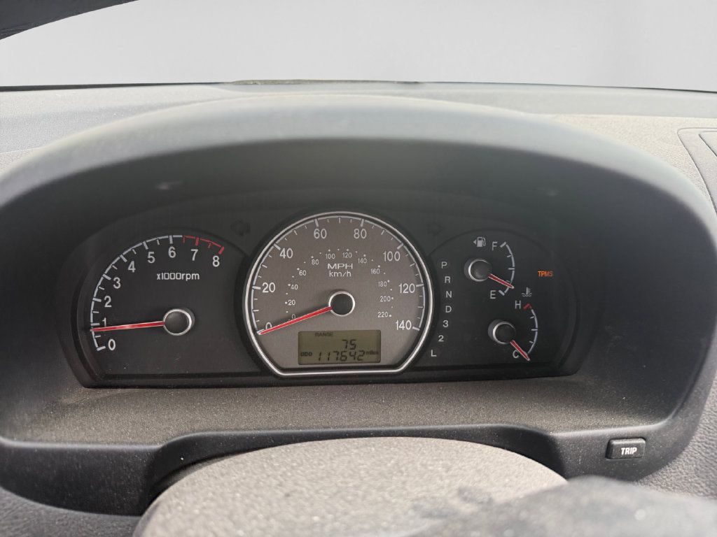 Used 2009 Hyundai Elantra SE FWD image 14