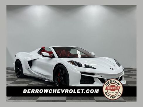 Used 2025 Chevrolet Corvette E-Ray w/ Battery Protection Package image 1