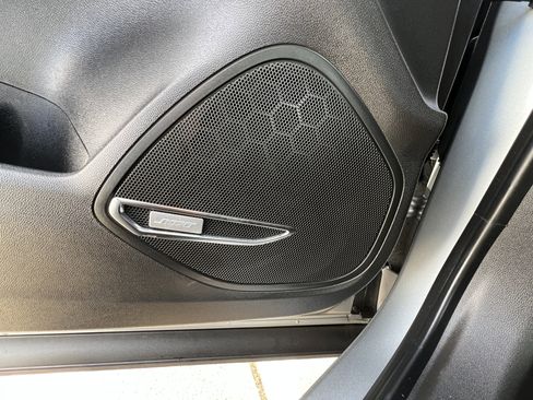 Used 2025 Buick Envision Preferred image 24