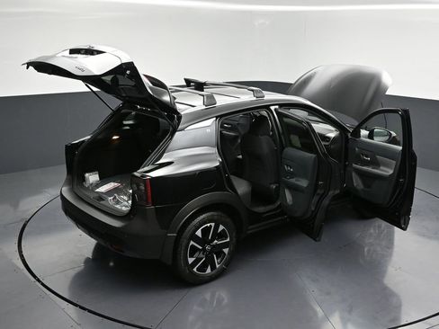 New 2026 Nissan Kicks SV w/ Cold Weather Package image 30