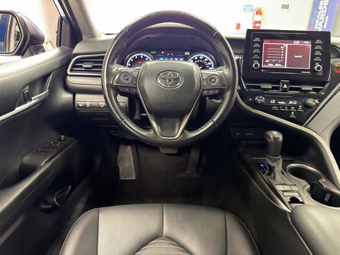 Used 2023 Toyota Camry SE w/ Convenience Package AWD/4WD image 27