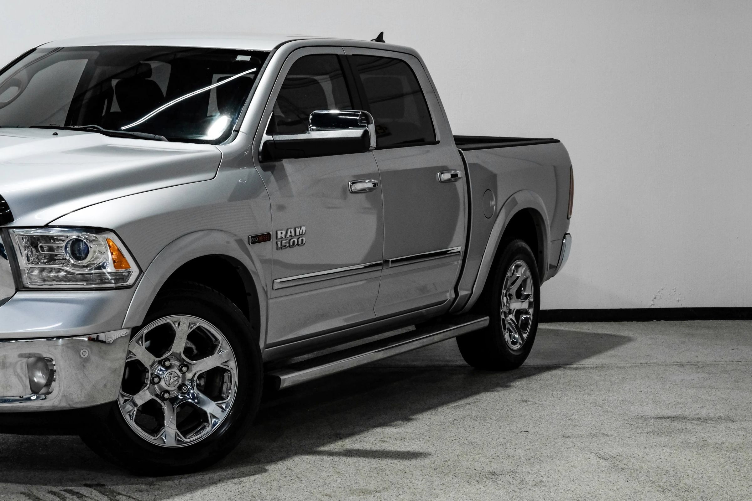 Used 2015 RAM 1500 Laramie w/ Convenience Group AWD/4WD image 13