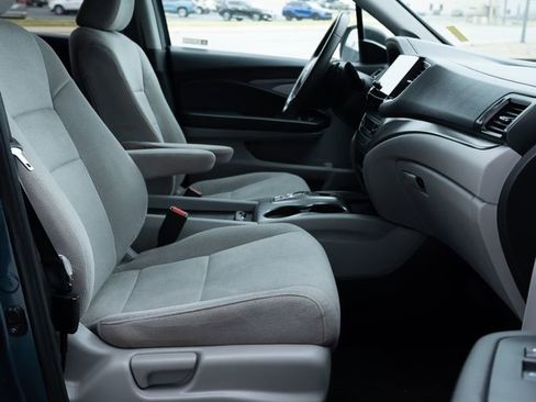 Used 2021 Honda Pilot EX image 24