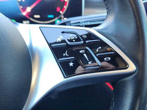 Used 2023 Mercedes-Benz C 300 Sedan image 30