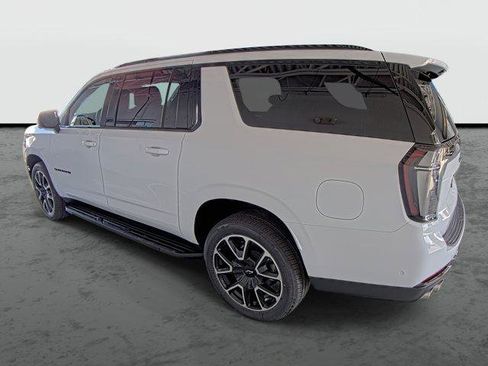 New 2026 Chevrolet Suburban RST image 2