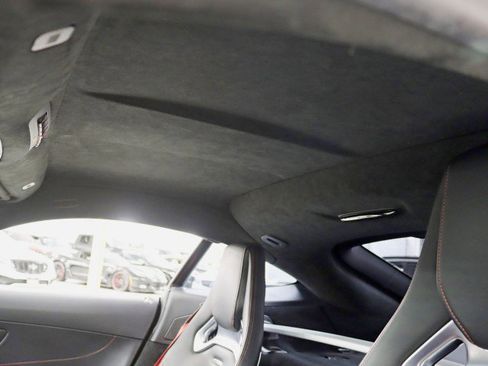 Used 2016 Mercedes-Benz AMG GT S image 31