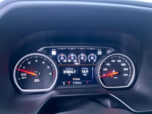 Used 2021 Chevrolet Tahoe Premier w/ Premium Package AWD/4WD image 15