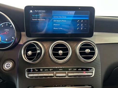 Used 2022 Mercedes-Benz GLC 300 4MATIC image 23