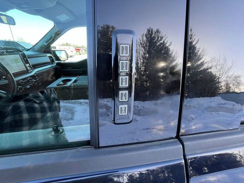 Certified 2022 Ford F150 XLT w/ Equipment Group 302A High image 10