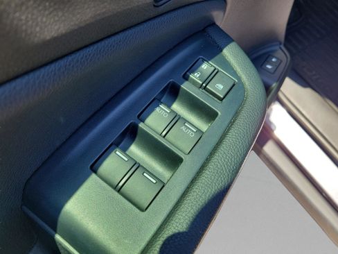 Used 2022 Honda Pilot EX-L image 24