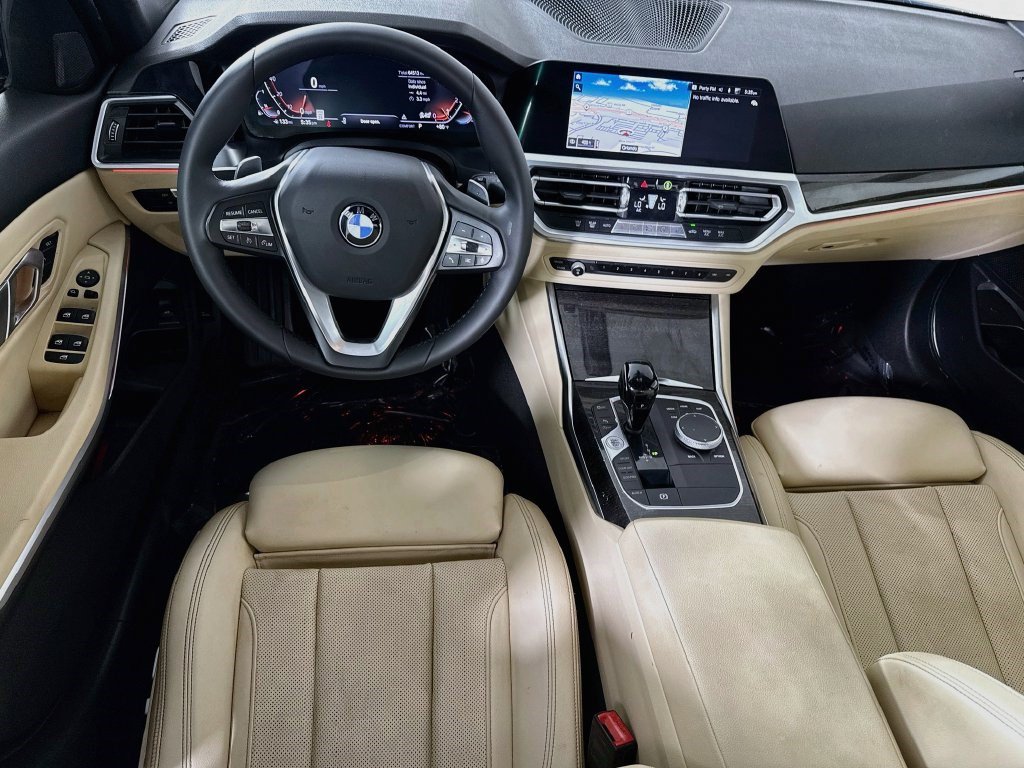 Used 2022 BMW 330i Sedan w/ Driving Assistance Package RWD image 16