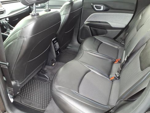 Used 2022 Jeep Compass Latitude w/ Convenience Group image 9