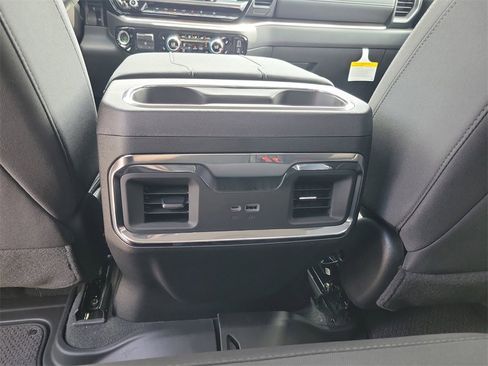 New 2025 GMC Sierra 1500 Elevation w/ Preferred Package image 30