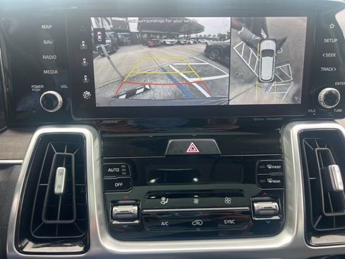 Used 2022 Kia Sorento SX Prestige image 47