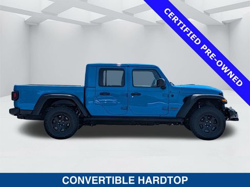 Used 2023 Jeep Gladiator Mojave w/ Cold Weather Group AWD/4WD image 4