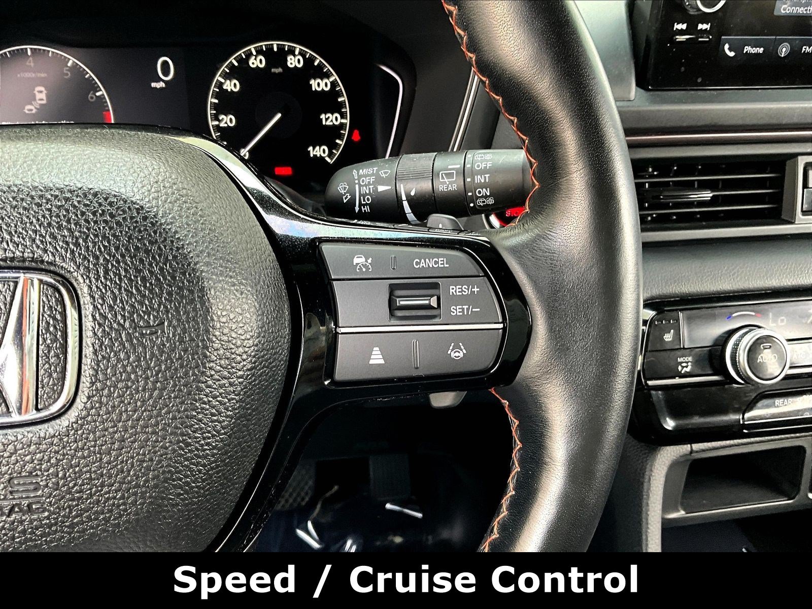 Used 2024 Honda Pilot TrailSport image 12