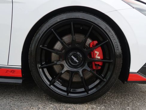 Used 2023 Hyundai Elantra N w/ Preferred Accessory Package image 52