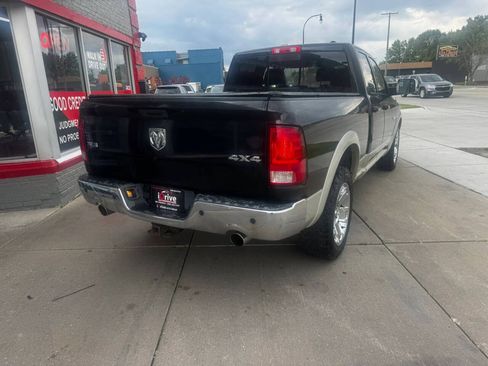 Used 2010 Dodge Ram 1500 Truck Laramie AWD/4WD image 5