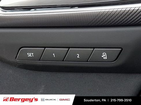 New 2026 Buick Envision Sport Touring image 21