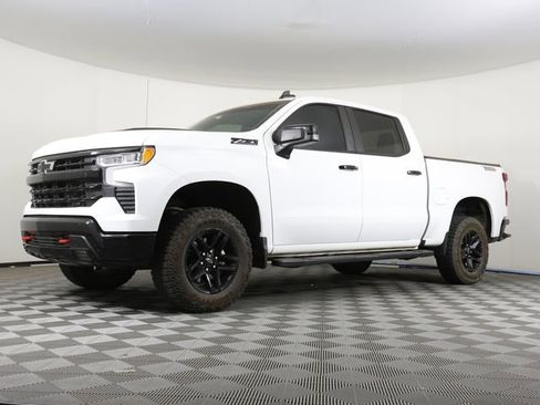 Used 2024 Chevrolet Silverado 1500 LT Trail Boss w/ LPO, Dark Essentials Package image 1