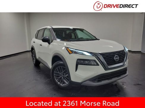 Used 2023 Nissan Rogue S FWD image 1