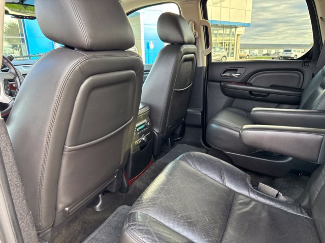 Used 2013 Cadillac Escalade Premium AWD/4WD image 27