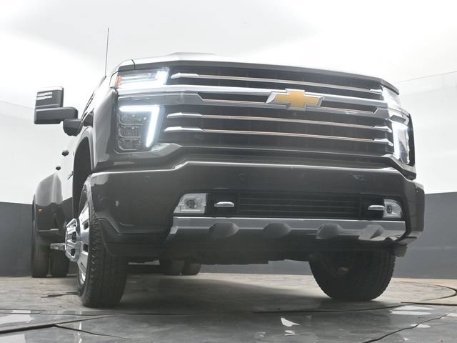 Used 2021 Chevrolet Silverado 3500 High Country w/ Snow Plow Prep/Camper Package AWD/4WD image 46
