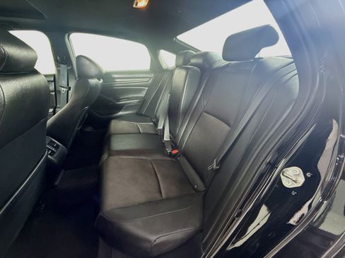 Used 2020 Honda Accord Sport image 25