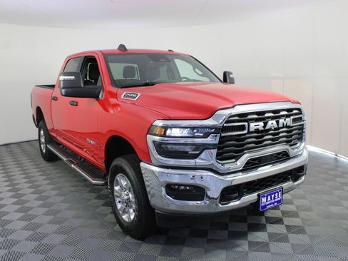 Used 2026 RAM 2500 Big Horn AWD/4WD image 24