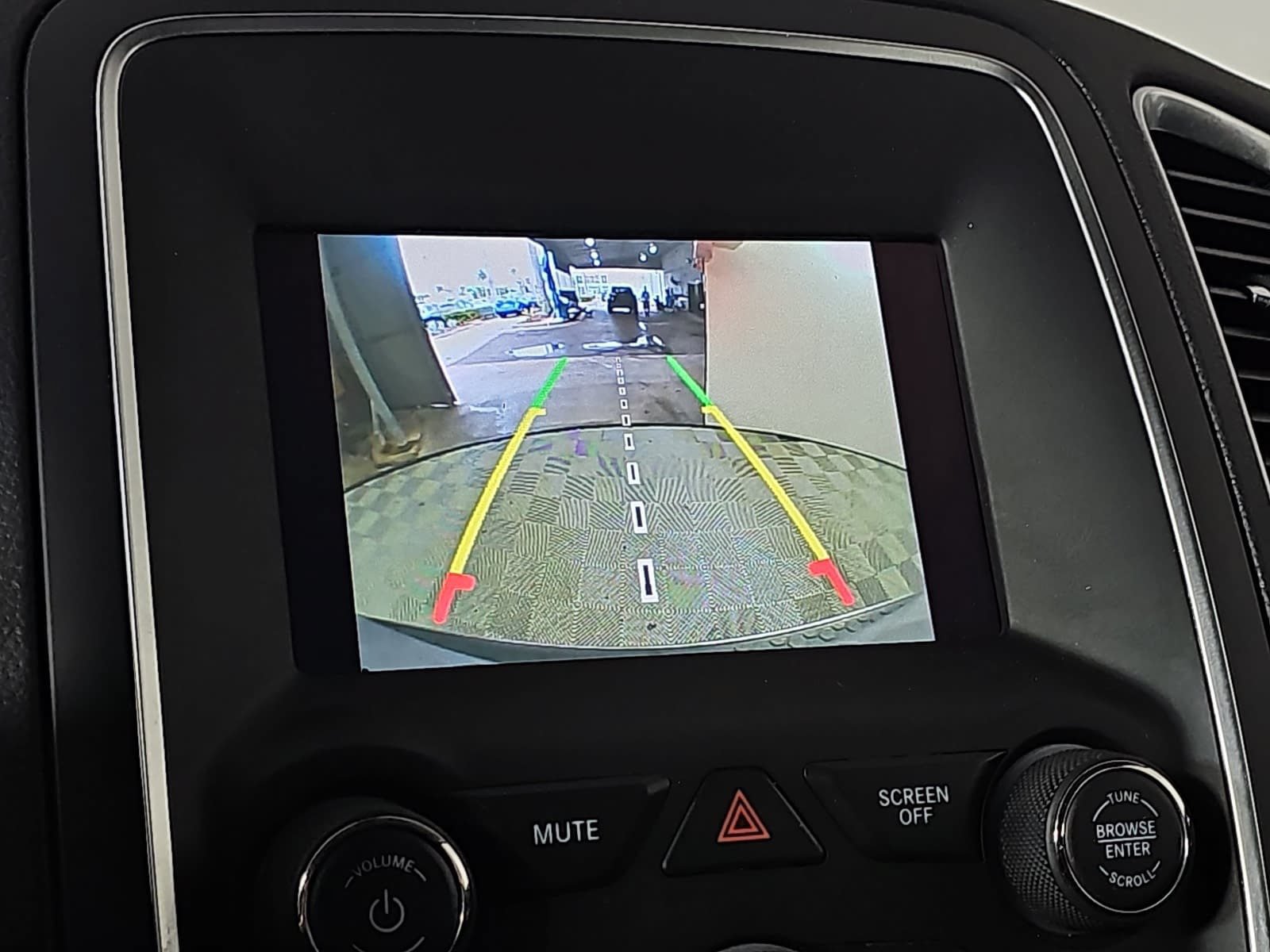 Used 2019 Dodge Durango SXT AWD/4WD image 20