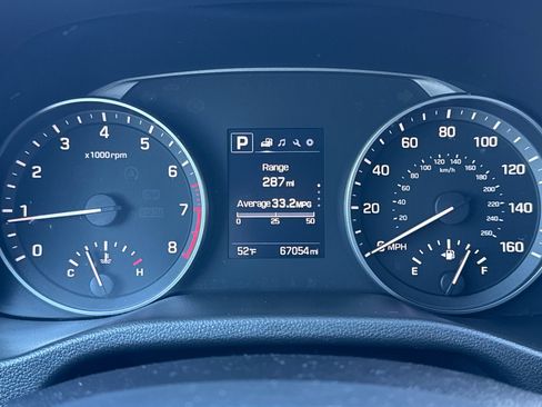 Used 2018 Hyundai Elantra SEL image 22