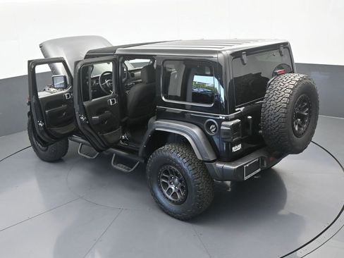 Used 2022 Jeep Wrangler Unlimited Sport w/ Xtreme Recon 35" Tire Package AWD/4WD image 67