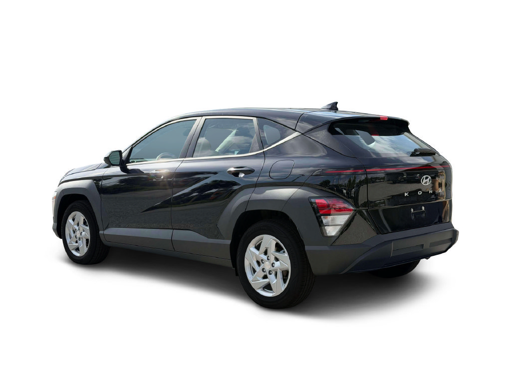 New 2027 Hyundai Kona SE FWD image 4