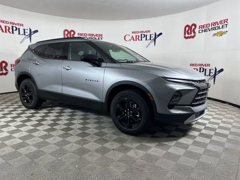 New 2026 Chevrolet Blazer LT w/ Convenience Package image 1