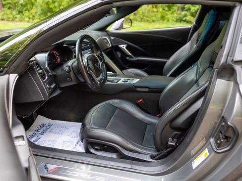 Used 2016 Chevrolet Corvette Z06 RWD image 39