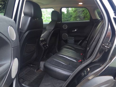 Used 2015 Land Rover Range Rover Evoque Pure AWD/4WD image 12