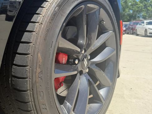 Used 2019 Dodge Charger Scat Pack RWD image 9