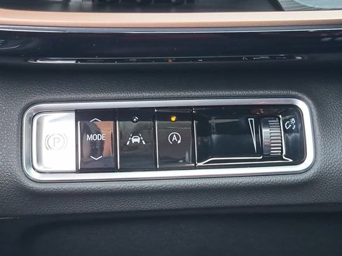 Used 2026 Buick Envision Sport Touring AWD/4WD image 18