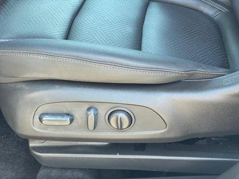 Used 2023 Buick Encore GX Essence w/ Experience Buick Package AWD/4WD image 11
