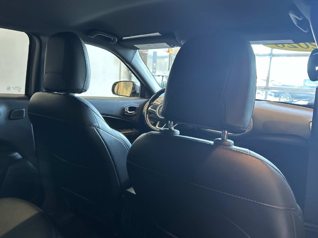 Used 2020 Jeep Compass High Altitude AWD/4WD image 33