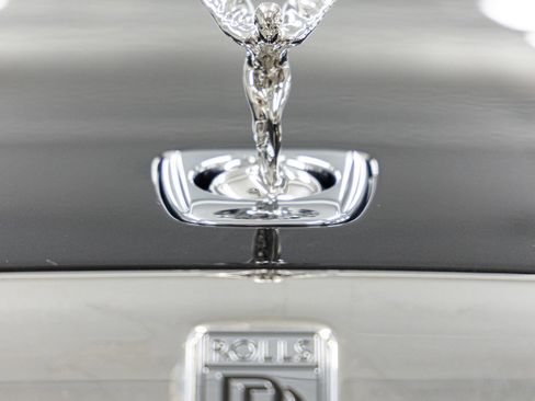 New 2026 Rolls-Royce Spectre image 14