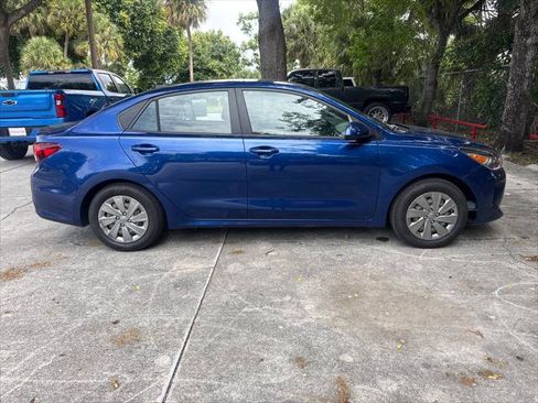 Used 2020 Kia Rio S FWD image 5