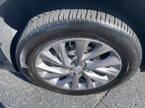Certified 2026 Buick Enclave Preferred FWD image 3