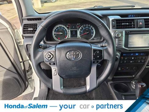 Used 2016 Toyota 4Runner Limited image 15