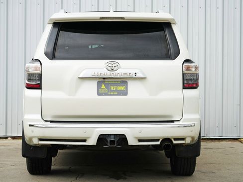 Used 2019 Toyota 4Runner Limited image 10