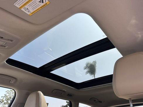 Certified 2025 INFINITI QX80 Pure w/ Cargo Package image 32