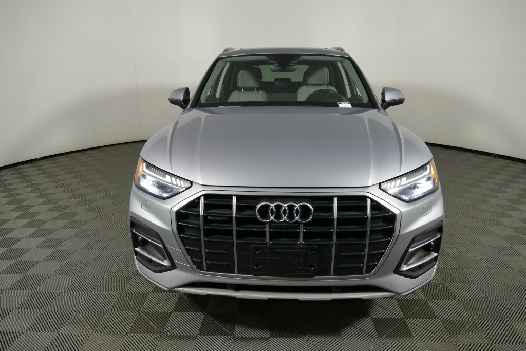Used 2023 Audi Q5 Prestige AWD/4WD image 8