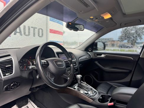 Used 2017 Audi Q5 2.0T Premium Plus w/ Technology Package image 31