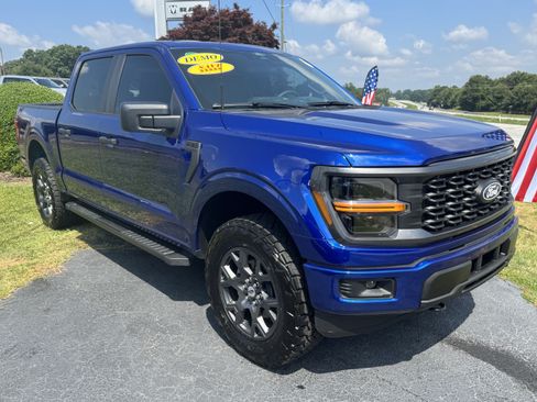 Used 2026 Ford F150 STX w/ Equipment Group 200A AWD/4WD image 4